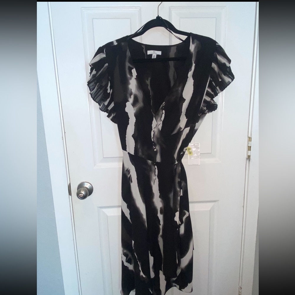 NWT H By HALSTON Wrap-Around Tie Front Dress